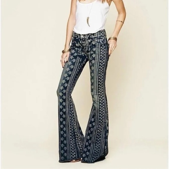Free People Bali flare jeans - Picture 1 of 4
